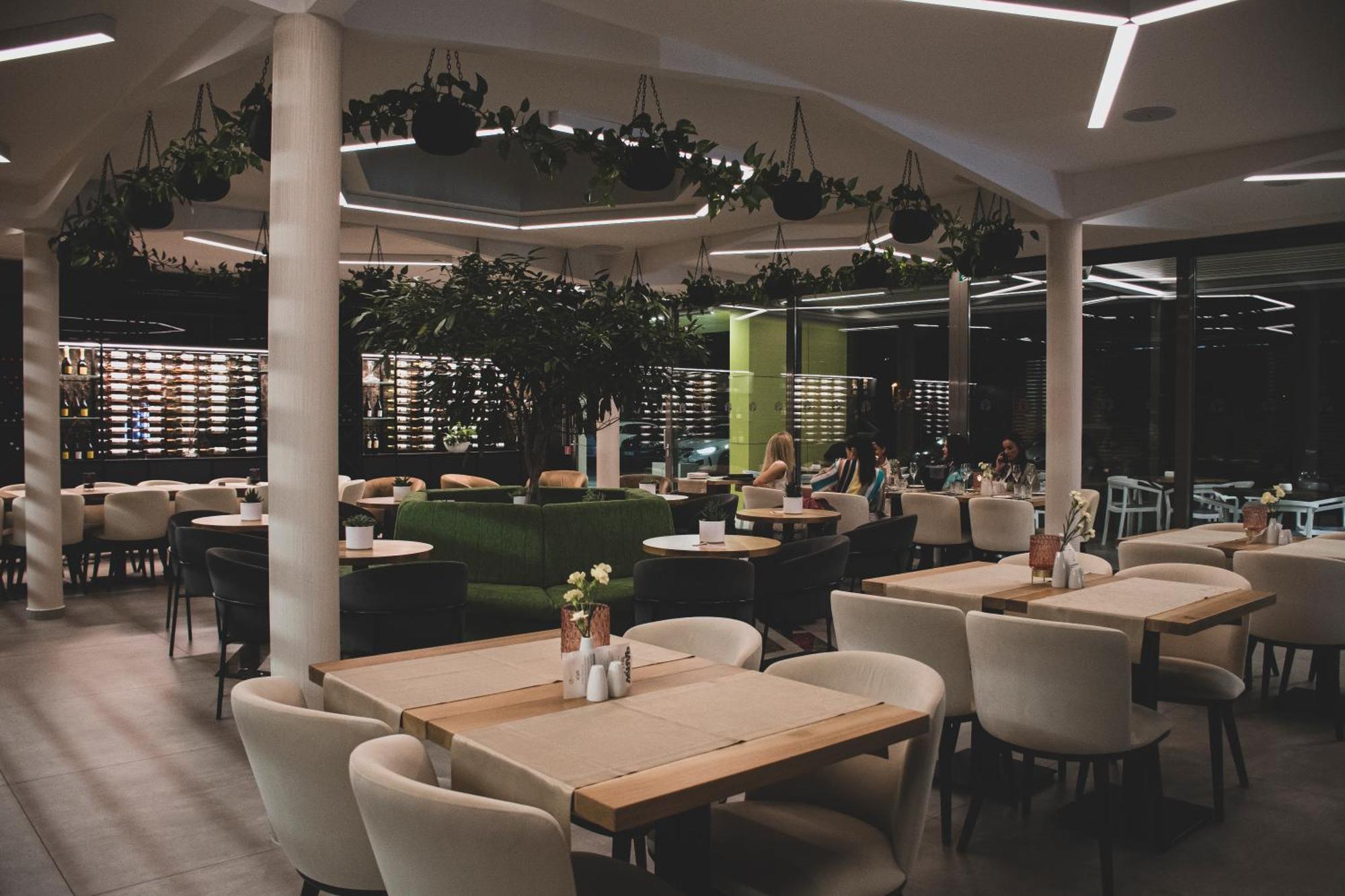 Rm Hotel Wellness & Congress 普列维扎 外观 照片