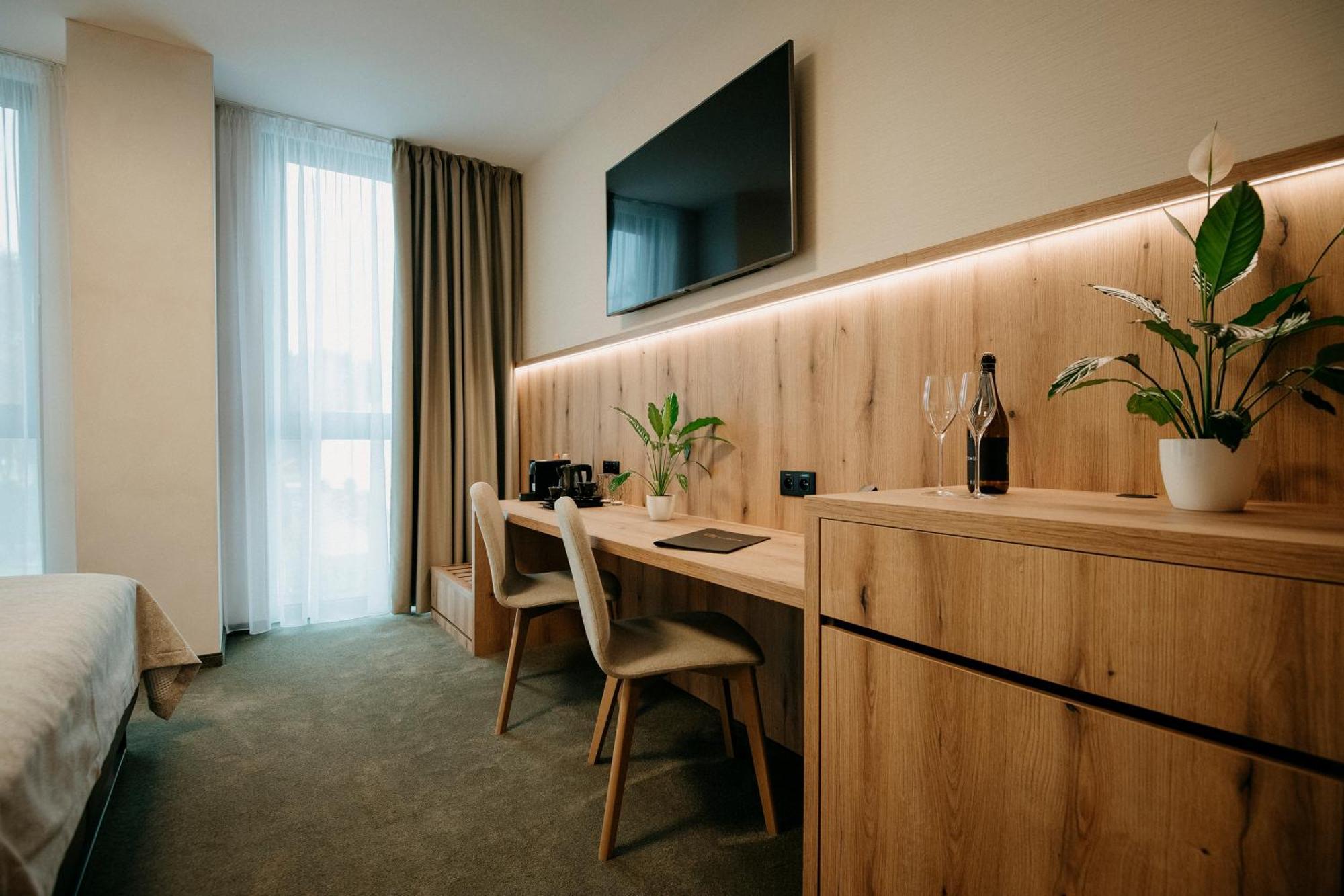 Rm Hotel Wellness & Congress 普列维扎 外观 照片